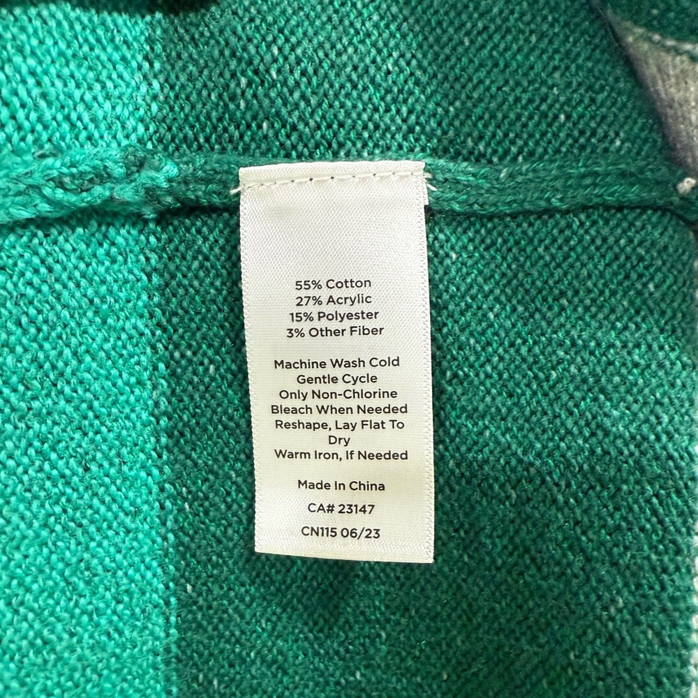 Talbots Gray and Teal Sweater with Snowflake and Tree Design - Picture 5 of 6